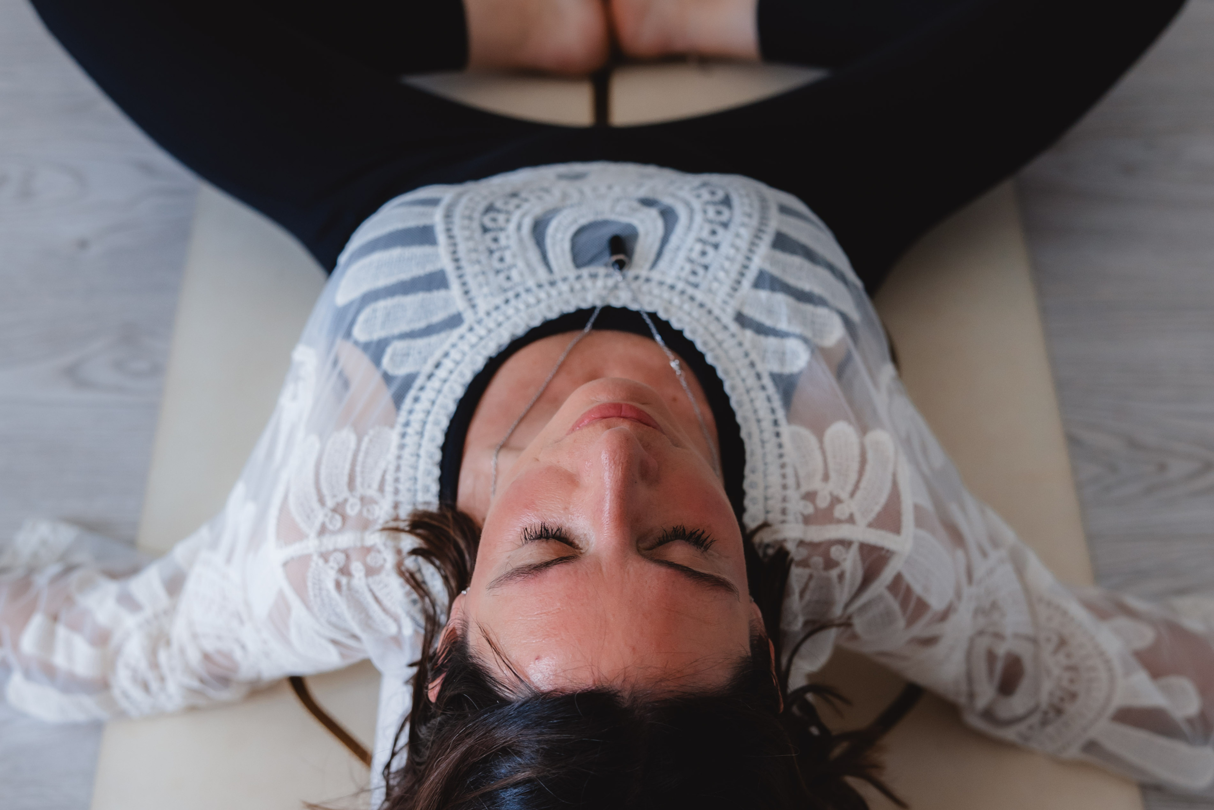 Yoga on The Edge Logo
